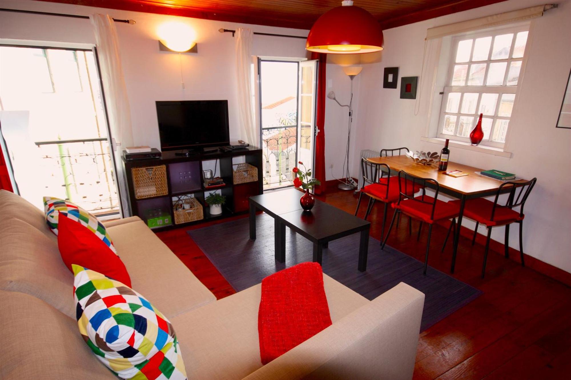 Myplacelisbon - Alfama River View Apartment Room photo
